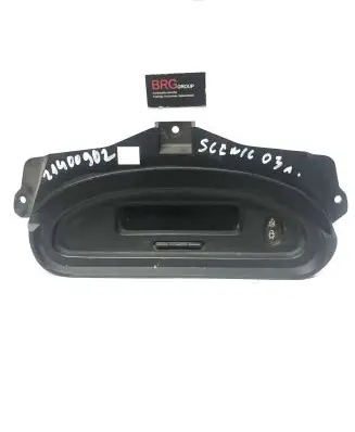 Renault Scenic I Screen/display/small screen P8200028364A 21656217 7700432434