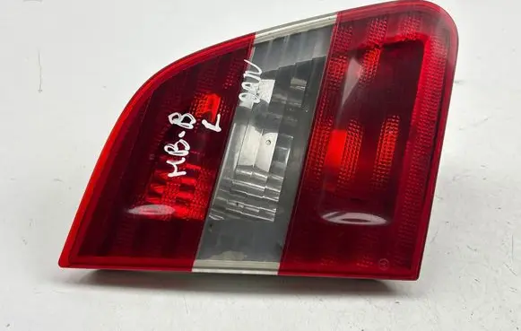 Mercedes-Benz B W245 Tailgate rear/tail lights E32305