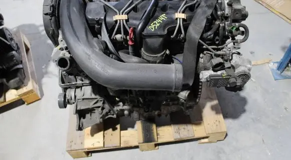 Volvo V70 Engine D5244T