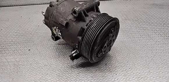 Renault Megane II Air conditioning (A/C) compressor (pump) 8200309193