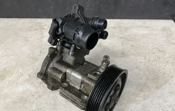 BMW 3 E90 E91 Power steering pump 7500335 7574121 8675955113