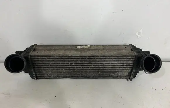 BMW X5 E70 Intercooler radiator 7809321 7533475
