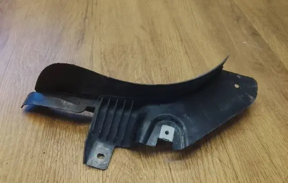 Porsche Macan (95B) Rear mudguard 95B825213A