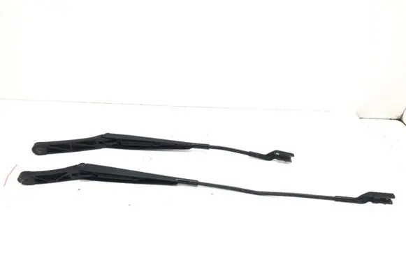 Volkswagen Golf VII Front wiper blade arm 5G1955409B
