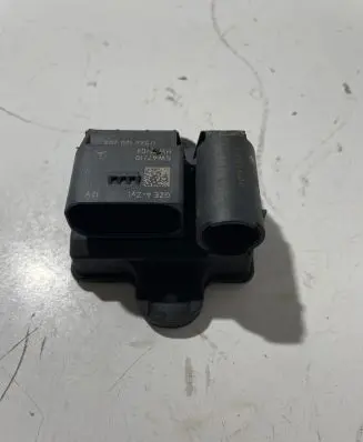 Mercedes-Benz Sprinter W906 Glow plug pre-heat relay A6519000900 11075036511