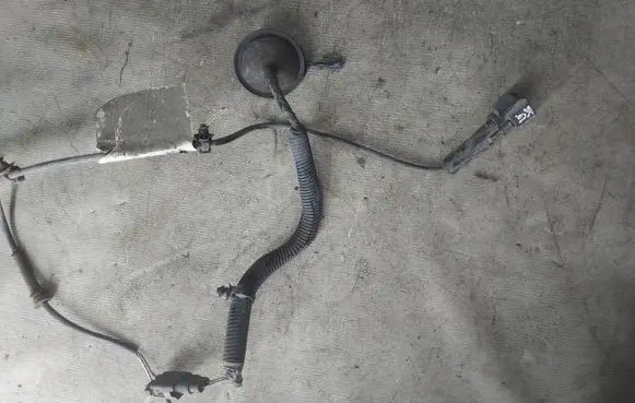 Ford Kuga I Rear ABS sensor wiring 8V4T2B325