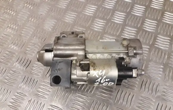 BMW X4 F26 Starter motor 8570846 438000