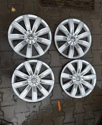 Volkswagen Tiguan R17 wheel hub/cap/trim 5NA601147A