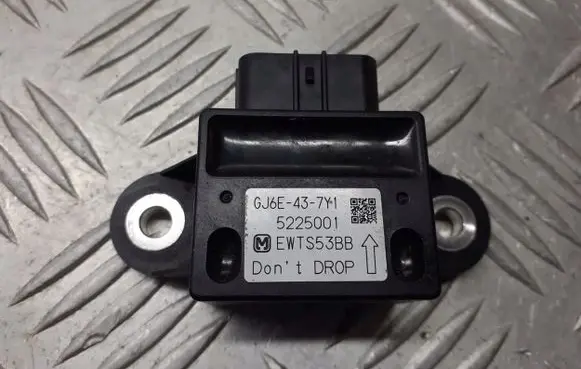 Mazda 6 ESP (stability system) control unit GJ6E-43-7Y1
