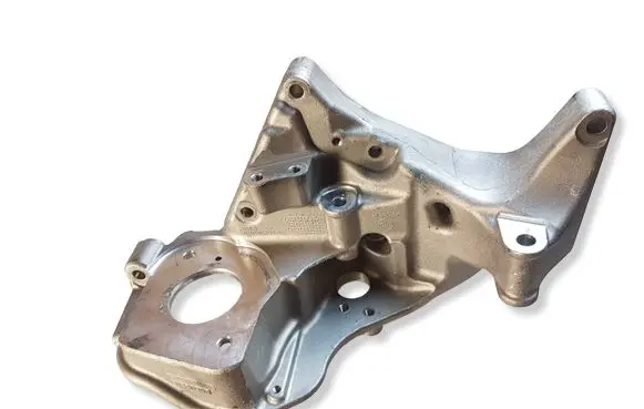 Volvo S60 Generator/alternator bracket 31480996