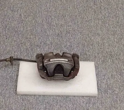 BMW 2 F45 Front brake caliper 34116860266 34116869108