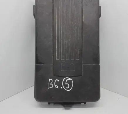 Volkswagen PASSAT B6 Battery box tray cover/lid 1K0915443A