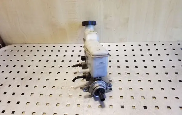 KIA Sportage Master brake cylinder
