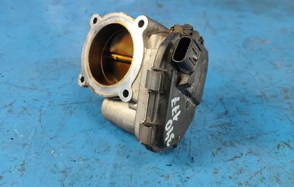Ford Mustang VI Throttle body valve JT4Z9E926A