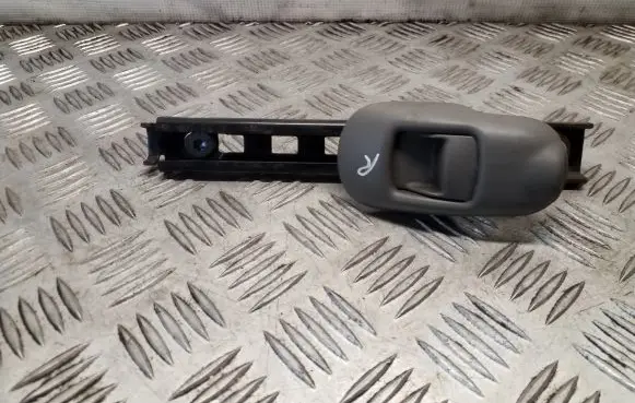 Opel Movano B Seat belt adjustment rail 878240009R