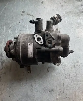 BMW X5 F15 Power steering pump 679866704 5004097