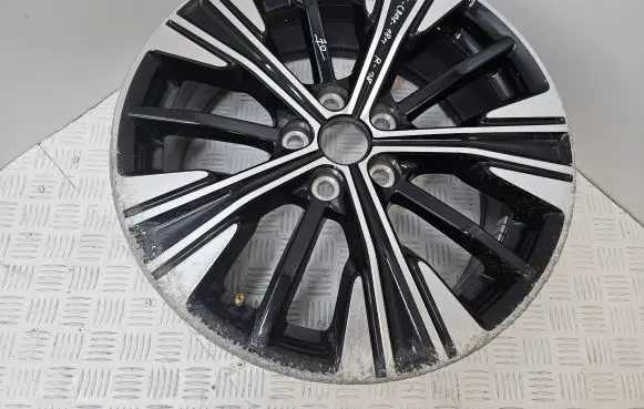 R18 alloy rim