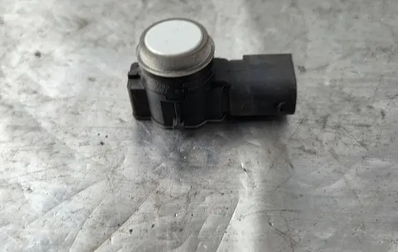 Peugeot 3008 II Parking PDC sensor 9800210677N9 0263023077
