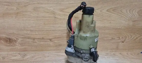 Volvo C70 Power steering pump 31202520 5N513K514CA