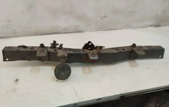 Toyota Auris 150 Top upper radiator support slam panel 