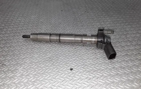 Seat Exeo (3R) Fuel injector 03L130277 0445116030
