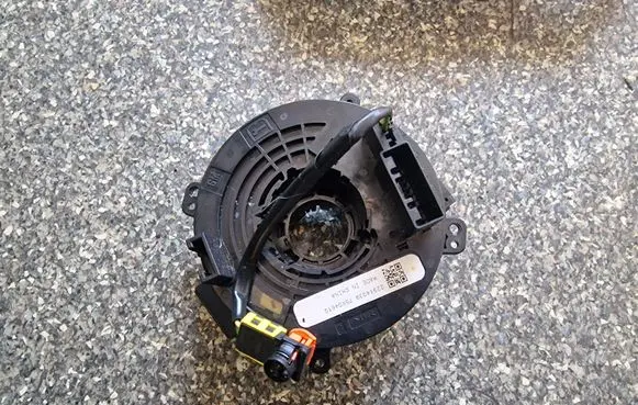 Opel Zafira C Airbag slip ring squib (SRS ring) 22914039