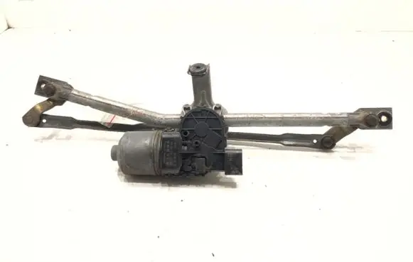 Front wiper linkage and motor