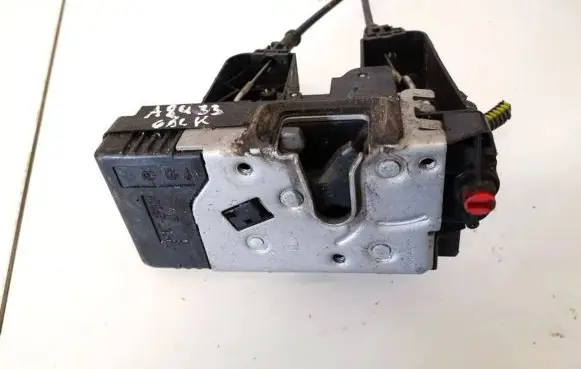 Opel Vectra C Rear door lock 13157758 13157758gm