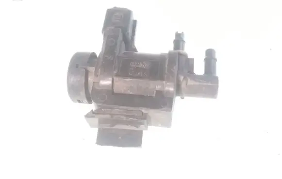 Volkswagen PASSAT B5 Vacuum valve 4H0906283
