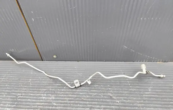 Nissan Juke II F16 Air conditioning (A/C) pipe/hose 924406PE0A