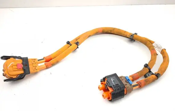 Opel Frontera High voltage cable 9861673780