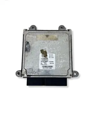 Mercedes-Benz C W204 Engine control unit/module A6519007500 A0064461540 28312735