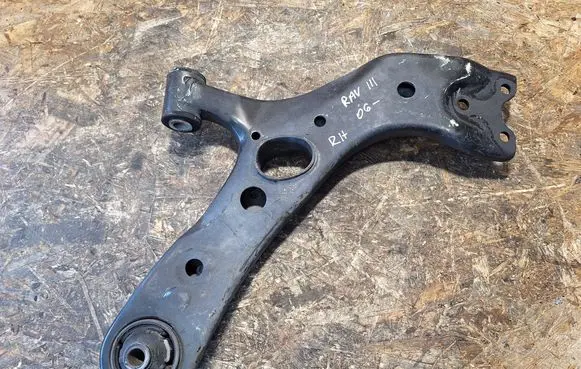 Toyota RAV 4 (XA30) Front control arm