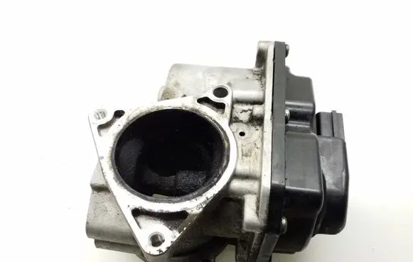 Audi A4 S4 B8 8K EGR valve