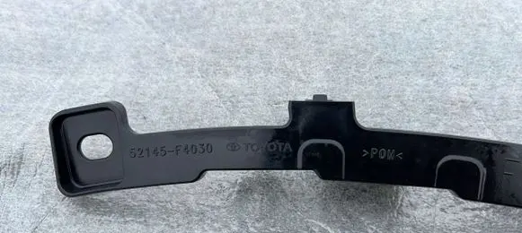 Toyota C-HR I Front bumper mounting bracket 52145F4030