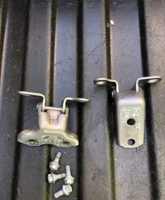 Lexus IS III XE30 Rear door hinge set A046694