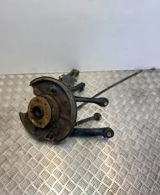 Mercedes-Benz SL R129 Rear wheel hub A2023509508