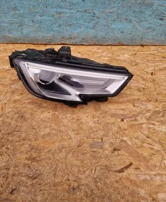 Audi A3 S3 8V Headlight/headlamp 8V0941006E