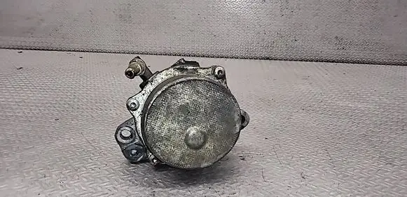 Opel Corsa D Vacuum pump 