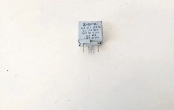 Volkswagen Golf IV Other relay 141951253b 20240072