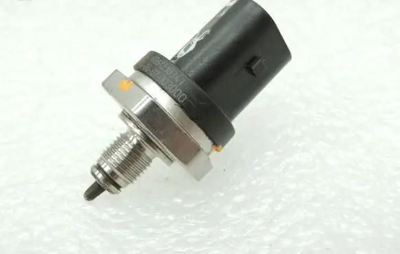 Mazda 6 Oil pressure sensor SH0118541