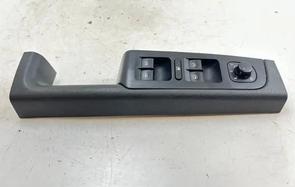 Peugeot Expert Electric window control switch E3064102
