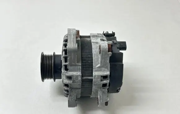Volvo S90, V90 Generator/alternator 30659580