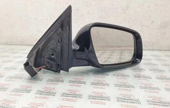 Audi A6 S6 C5 4B Front door electric wing mirror E1010593