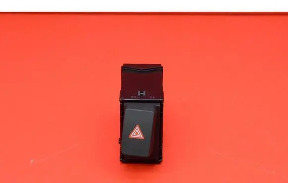 Lexus UX Hazard light switch 15F637
