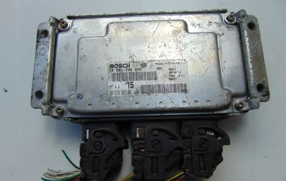 Citroen C3 Engine control unit/module 9637838780 0261206246