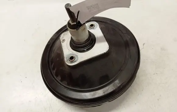 Audi A6 S6 C5 4B Brake booster 8D0612105