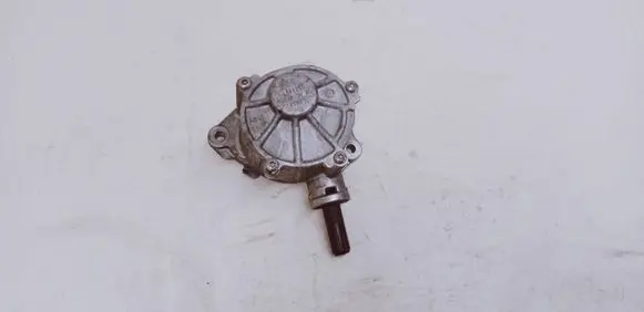 Vacuum pump