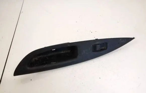 Mazda 6 Electric window control switch gj6a685l6 gj6a-685l6