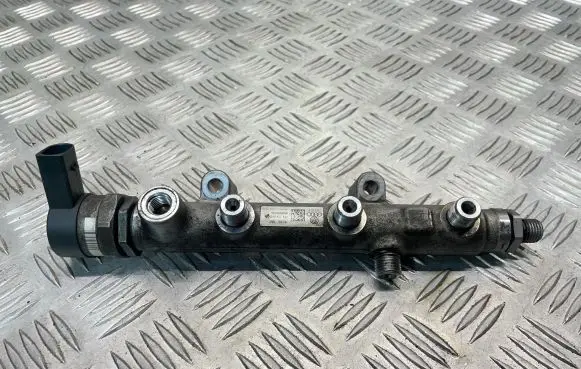 Audi A5 Sportback 8TA Fuel main line pipe 059130090